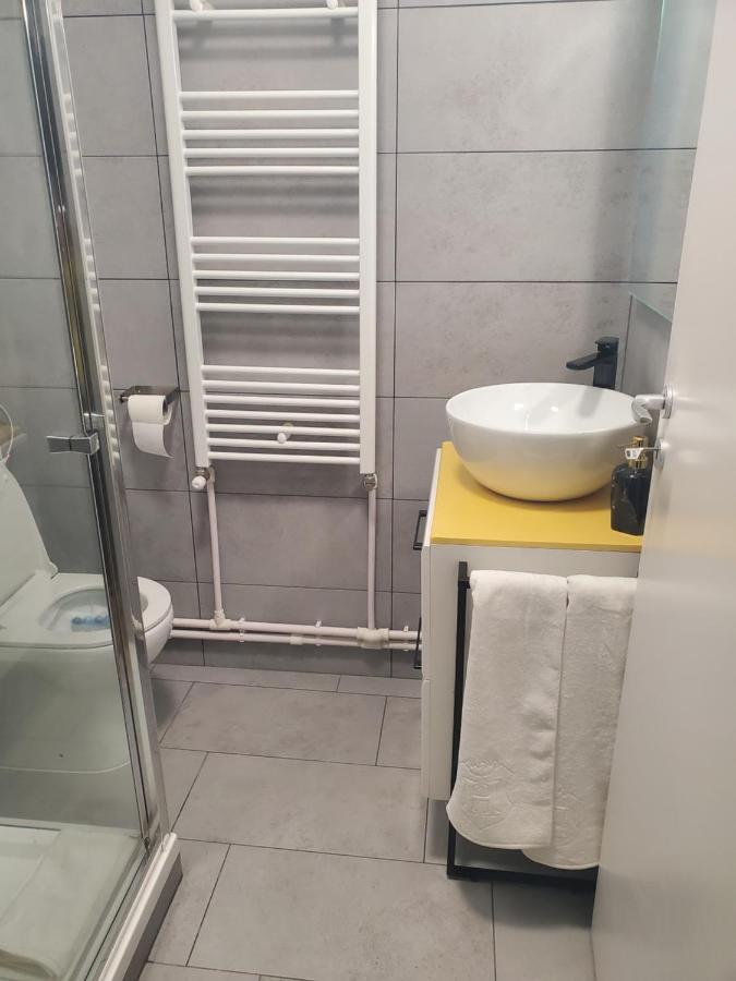 דירות בראשוב Basarab 1 מראה חיצוני תמונה